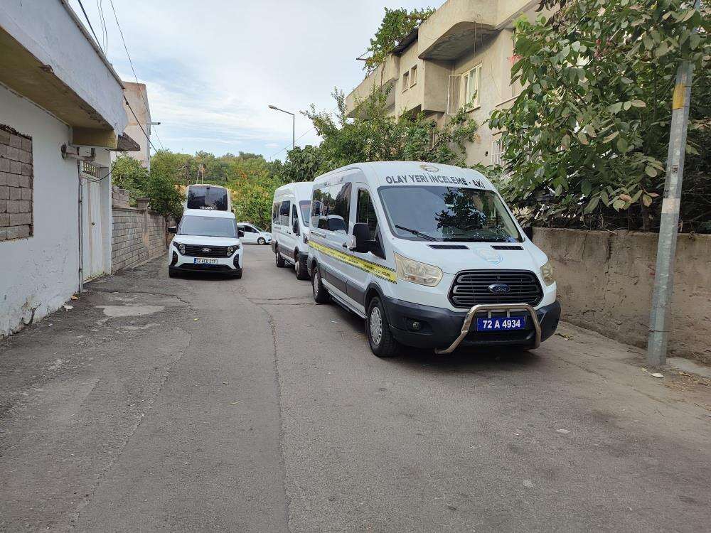 Emniyete gidip “Annemi öldürdüm” dedi! Ekipler cesedi çöpte buldu 2